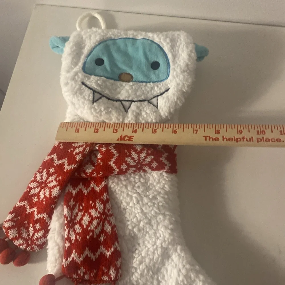 Target Wondershop White Yeti Blue Face Red Scarf Abominable Snowman Stocking 17